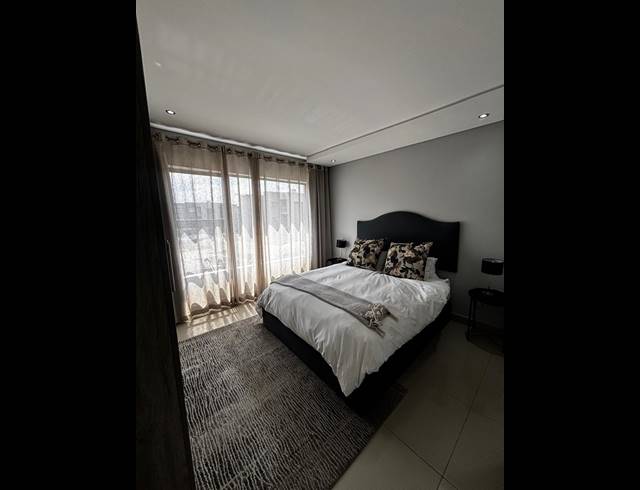 2 BEDROOM APARTMENT FOR SALE IN FOURWAYS
